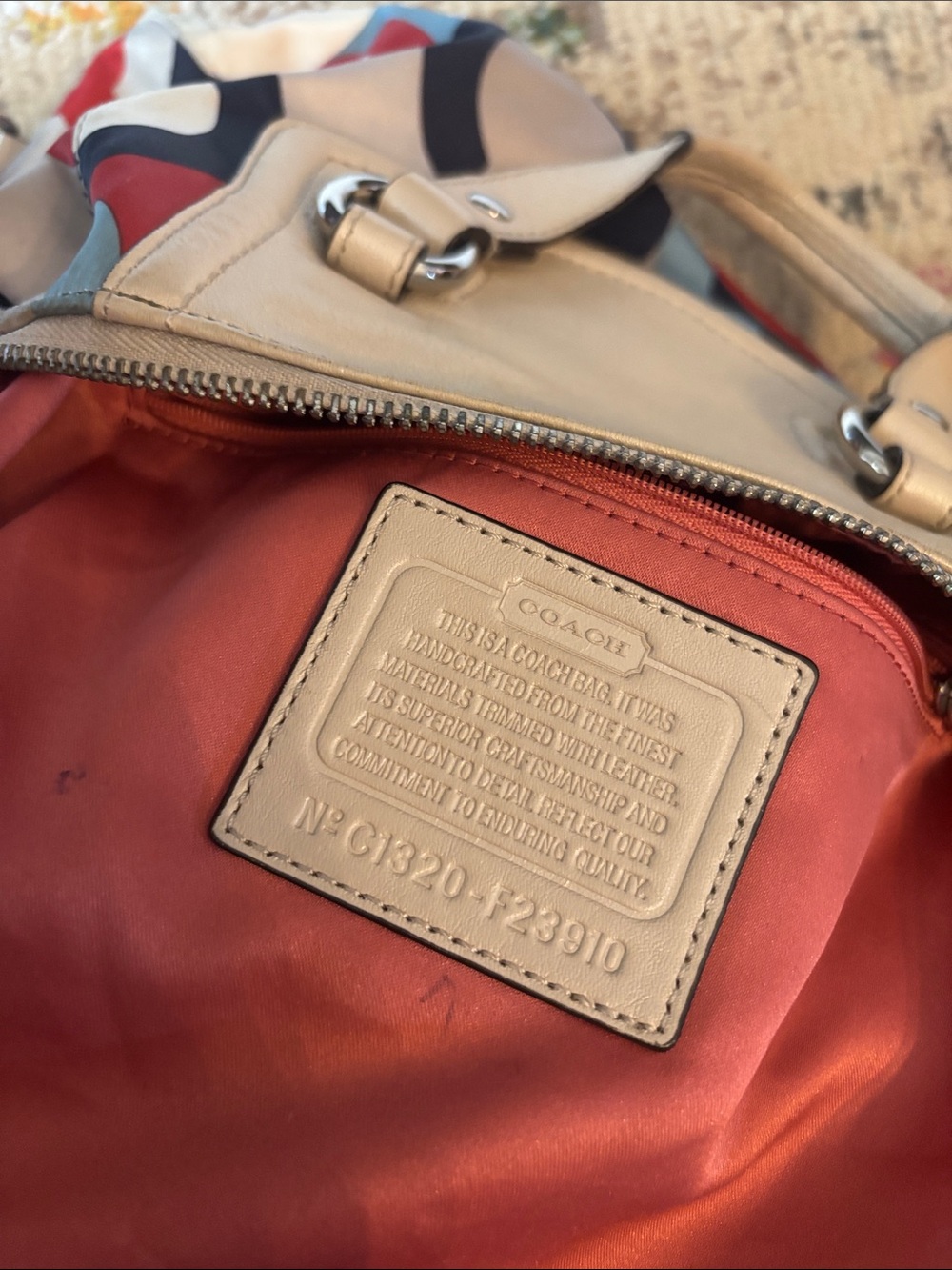 Coach vintage purse🚨 - Picture 8 of 8